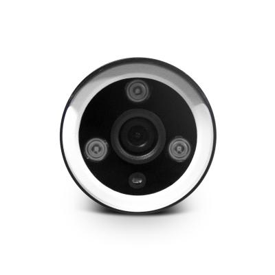 Vue de face de la caméra iP extérieure