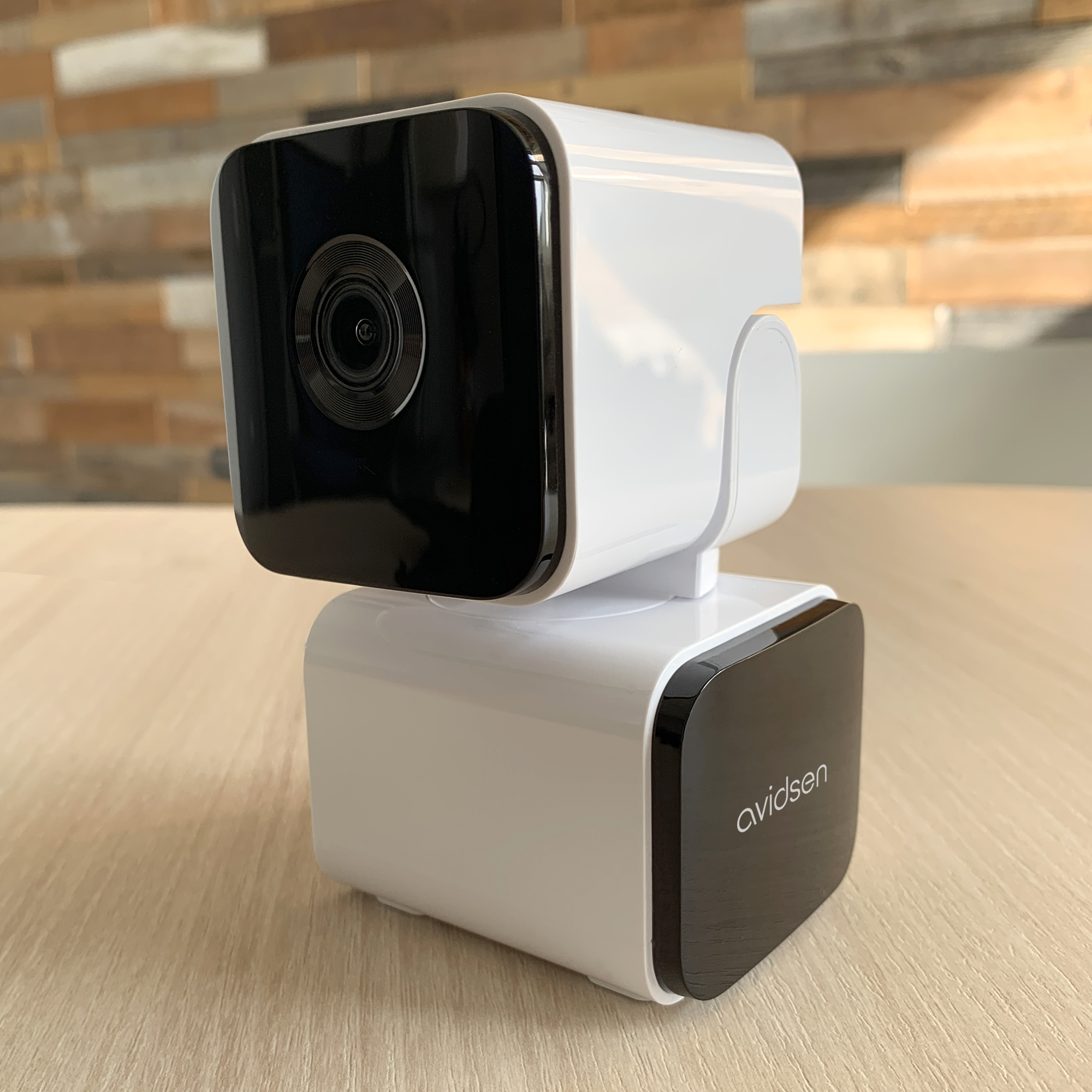 Caméra IP 4G intérieure motorisée 1080P surveillance 360° HomeCam i-4G