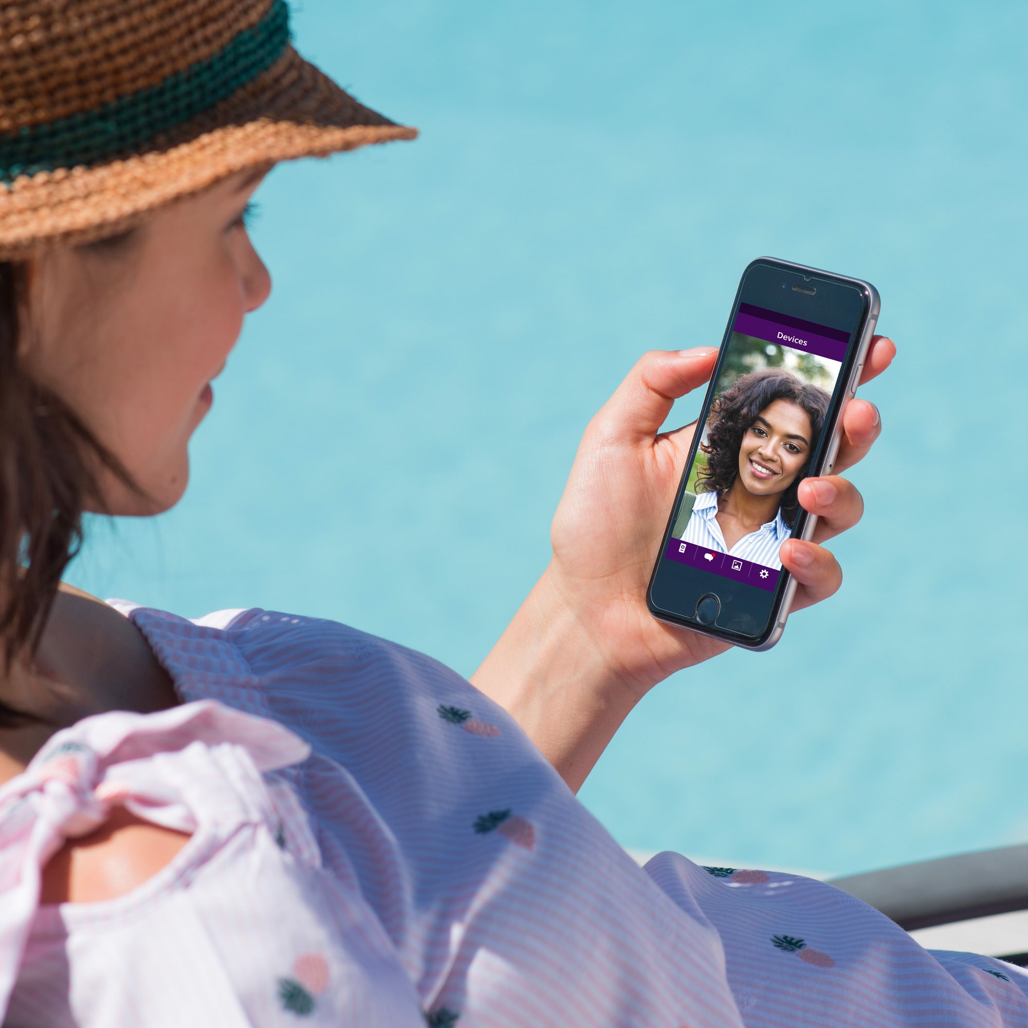 Votre smartphone prolonge la force de votre interphone vidéo