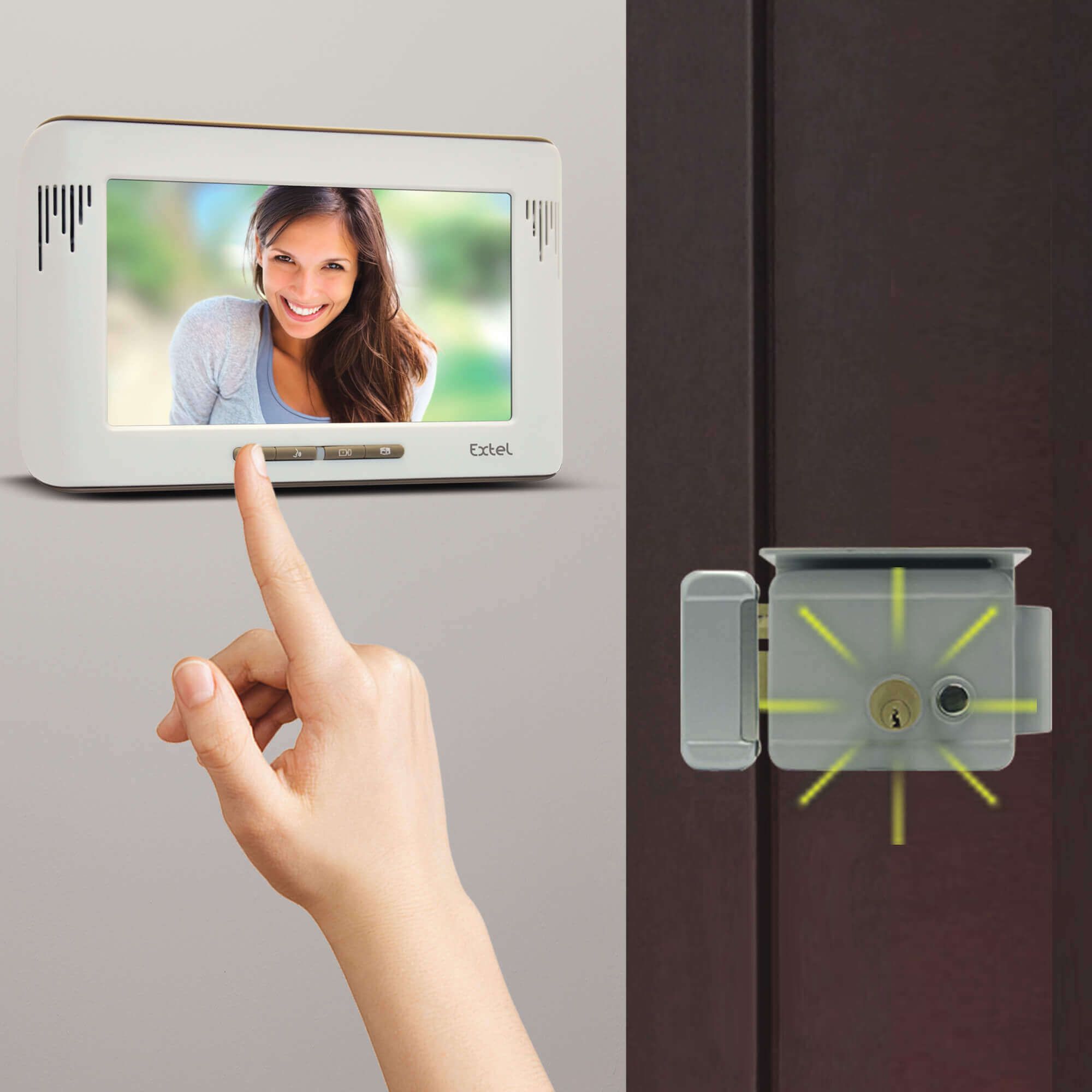 La serrure peut être commandée depuis un visiophone
