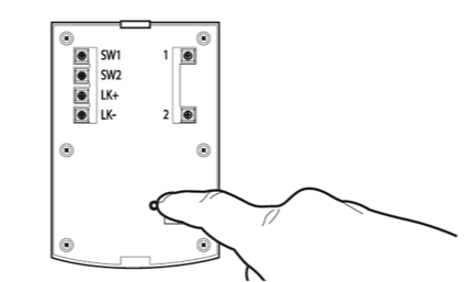 Action 1 - Comment associer mes badges RFID pour mon visophone  YLVA+2 Avidsen ?