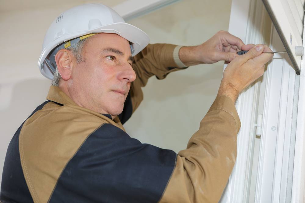 Interrupteur pour volet roulant à câbler pour installation